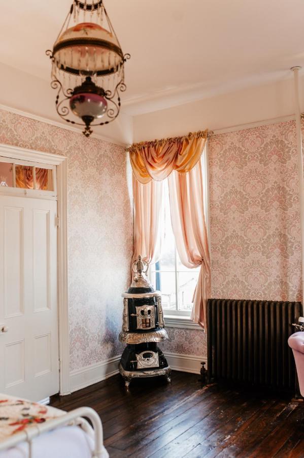 White House Hotel Hermann Buitenkant foto