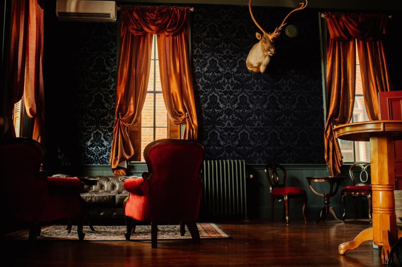White House Hotel Hermann Buitenkant foto