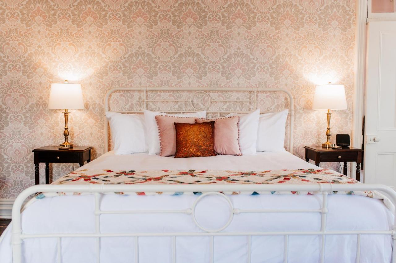 White House Hotel Hermann Buitenkant foto